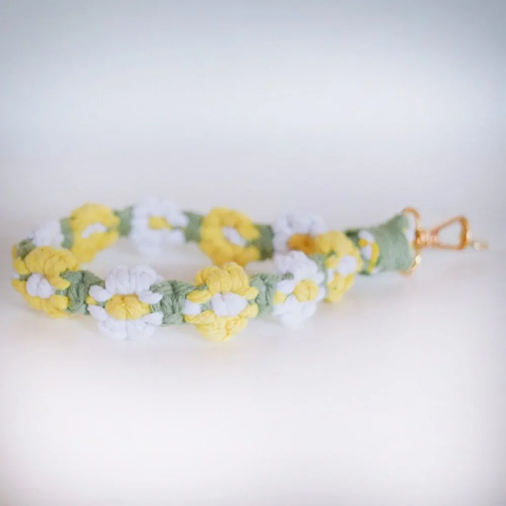 Daisy Macrame Wristlet Keychain and Cell Phone Accessory